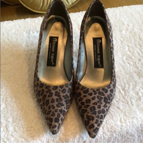 Etienne Aigner Leopard Heels - Picture 3 of 7